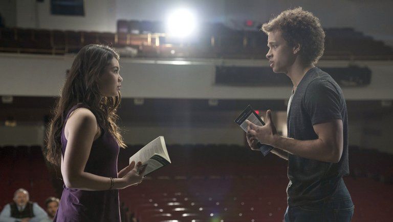 critica de rise serie movistar
