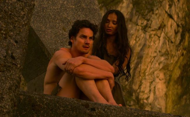 Lucifer y Lilith en La Tierra en sus cuerpos originales