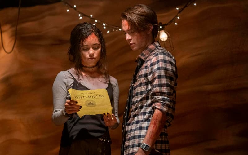 JENNA ORTEGA EN BABYSITTER