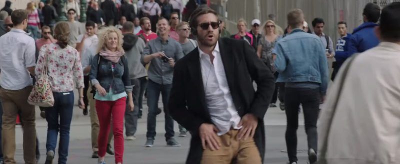 picture-of-jake-gyllenhaal-dancing-in-demolition-movie-photo