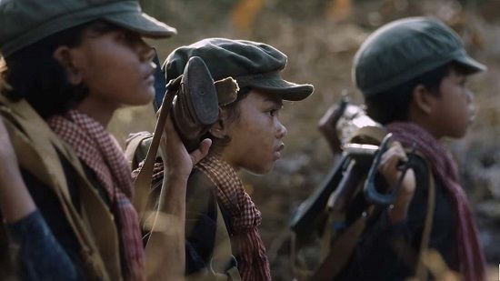 crítica se lo llevaron recuerdos de una niña de camboya