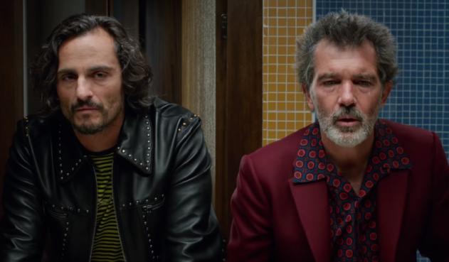 Asier Etxenadia y Antonio banderas en 'Dolor y gloria'