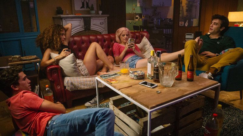 Andrea Ros, Jaime Lorente, María Pedraza y Pol Monem en '¿A quién te llevarías a una isla desierta?